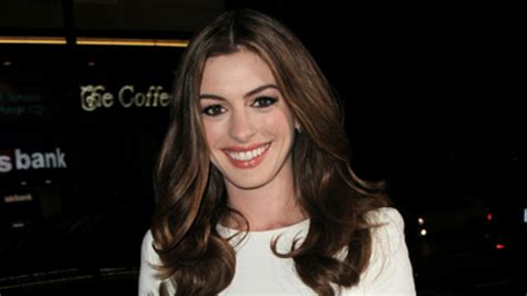 anne hathaway nackt|Anne Hathaway Nude Pics & Videos, Sex Tape < ANCENSORED.